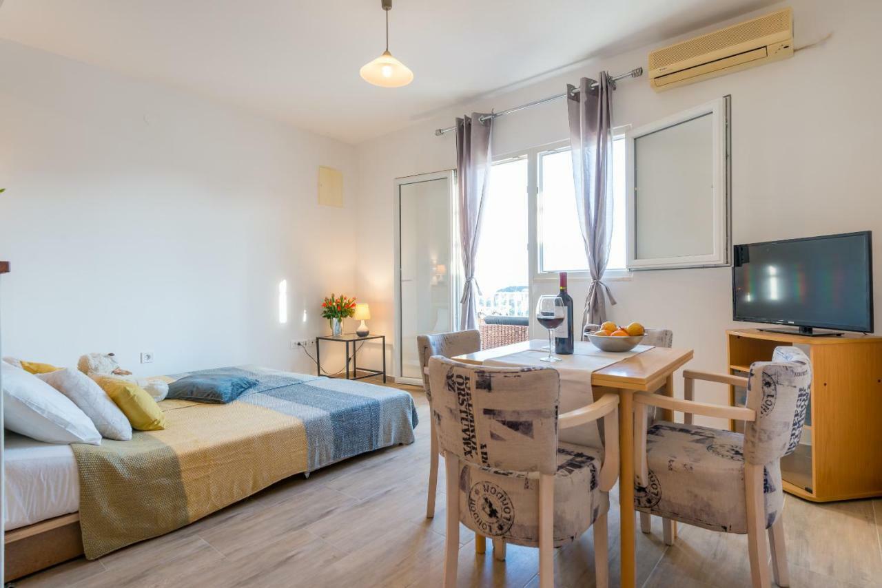 Lily'S Apartments Dubrovnik Exterior photo